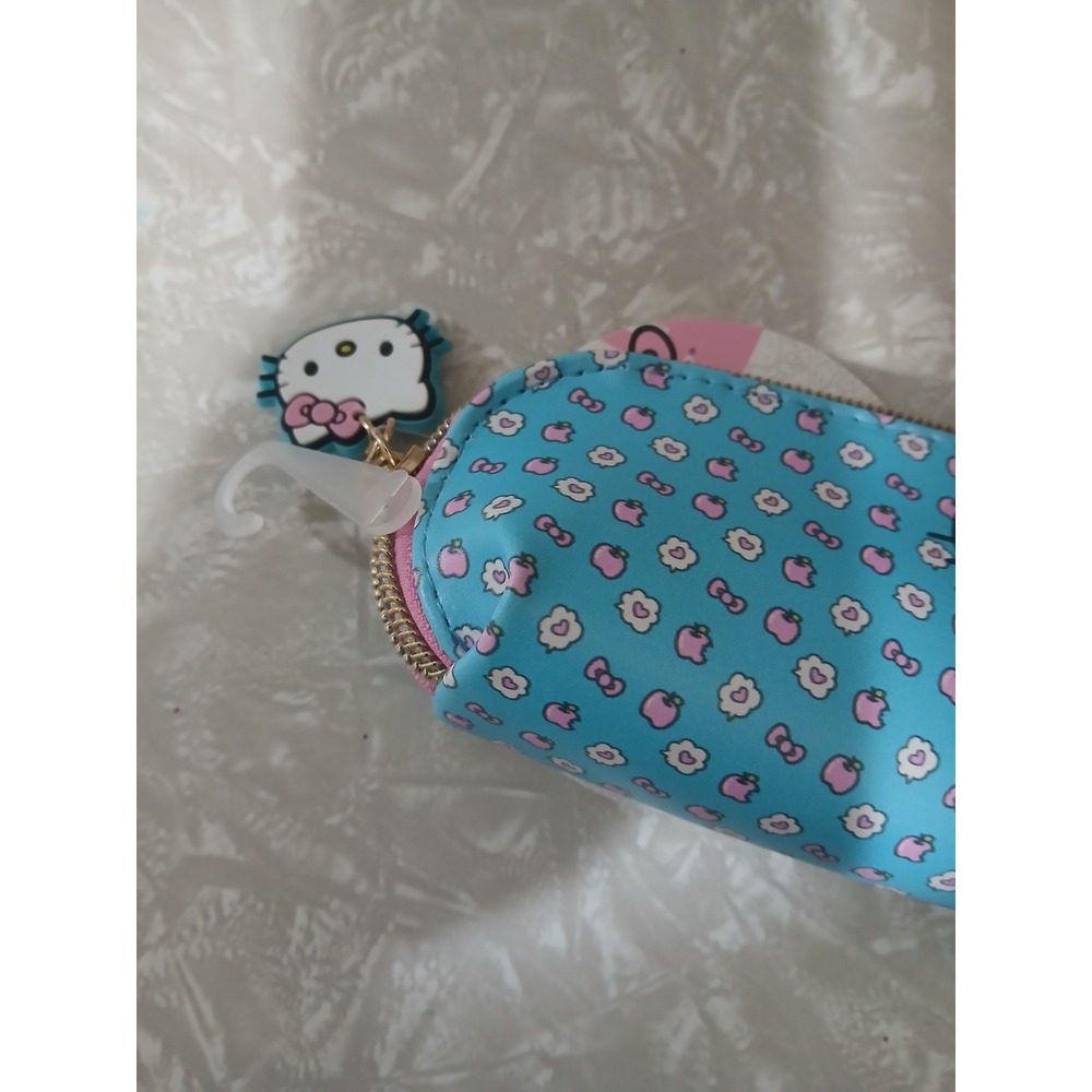 Hello Kitty Floral Blue Pencil Case - Picture 3 of 3